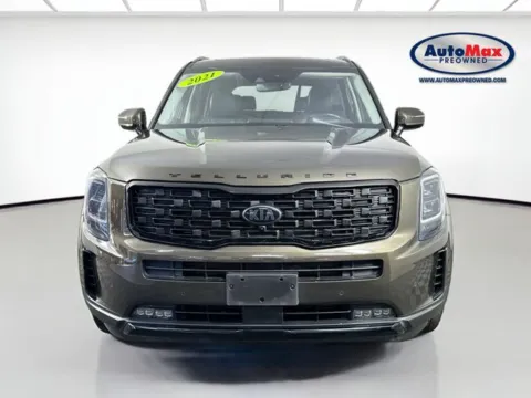 Photos of 2021 Kia Telluride SX for sale in Framingham, MA at AutoMax Preowned Framingham