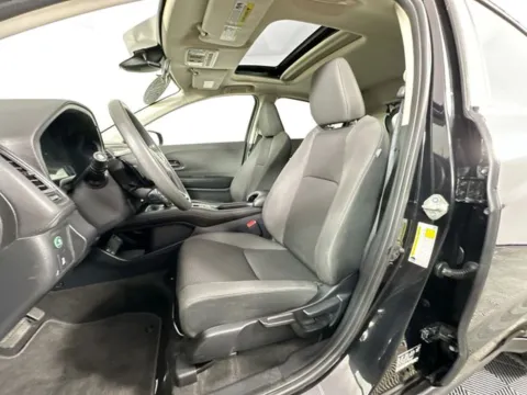 More photos of 2022 Honda HR-V EX at AutoMax Preowned Framingham, MA