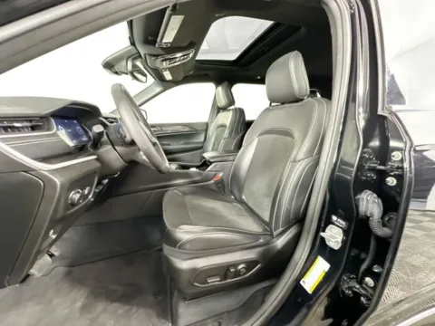 More photos of 2023 Jeep Grand Cherokee Altitude X at AutoMax Preowned Framingham, MA