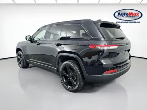 More photos of 2023 Jeep Grand Cherokee Altitude X at AutoMax Preowned Framingham, MA
