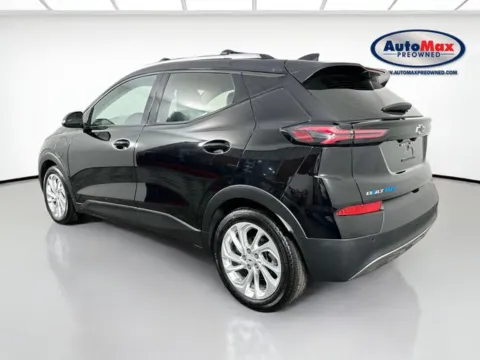More photos of 2023 Chevrolet Bolt EUV LT at AutoMax Preowned Framingham, MA