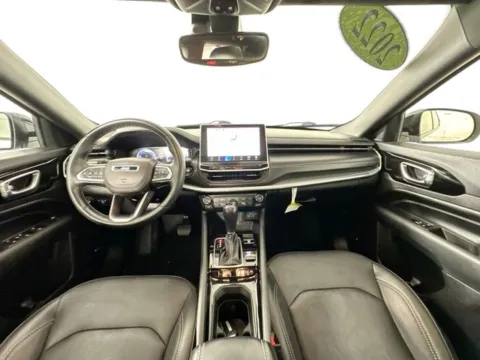 Another view of 2022 Jeep Compass High Altitude for sale in Framingham, MA at AutoMax Preowned Framingham