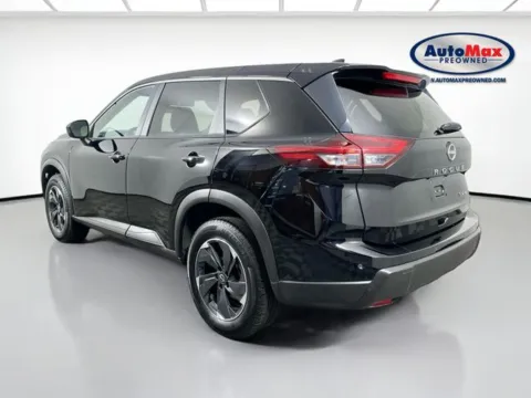 More photos of 2024 Nissan Rogue SV at AutoMax Preowned Framingham, MA