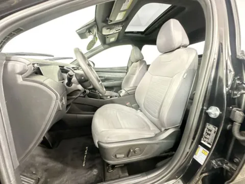 More photos of 2024 Hyundai Santa Cruz SEL at AutoMax Preowned Framingham, MA