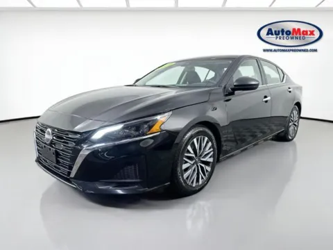 Another view of 2024 Nissan Altima 2.5 SV for sale in Framingham, MA at AutoMax Preowned Framingham