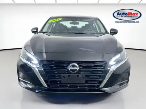 Photos of 2024 Nissan Altima 2.5 SV for sale in Framingham, MA at AutoMax Preowned Framingham