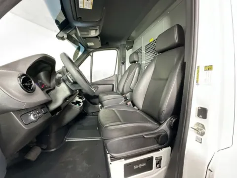 More photos of 2022 Mercedes-Benz Sprinter 1500 Cargo Van 144 in. WB at AutoMax Preowned Framingham, MA