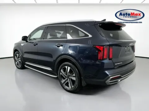 More photos of 2023 Kia Sorento Hybrid EX at AutoMax Preowned Framingham, MA