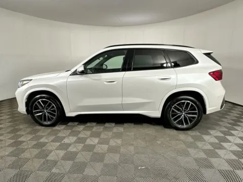 More photos of 2025 BMW X1 xDrive28i at AutoMax Preowned Framingham, MA
