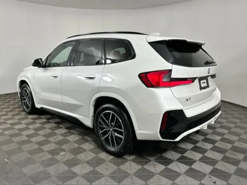 More photos of 2025 BMW X1 xDrive28i at AutoMax Preowned Framingham, MA