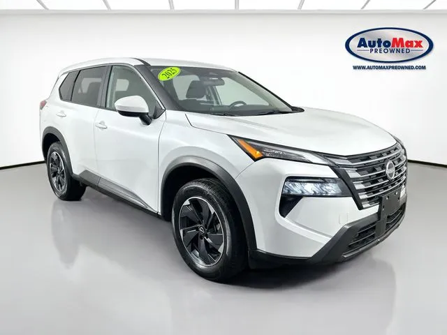 White 2025 Nissan Rogue SV for sale in Framingham, MA