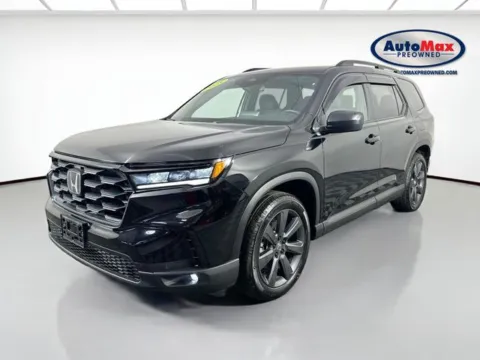 More photos of 2025 Honda Pilot Sport at AutoMax Preowned Framingham, MA
