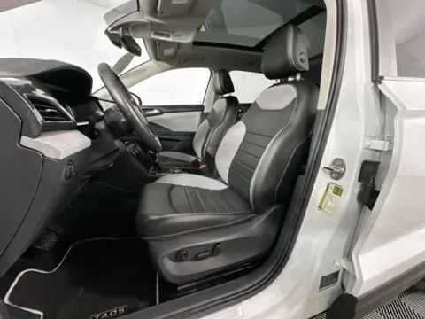 More photos of 2023 Volkswagen Taos 1.5T SEL at AutoMax Preowned Framingham, MA