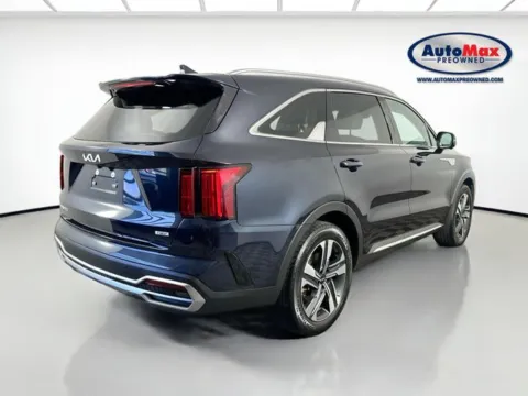 Photos of 2023 Kia Sorento Hybrid SX Prestige for sale in Framingham, MA at AutoMax Preowned Framingham