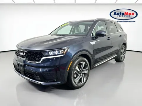 Another view of 2023 Kia Sorento Hybrid SX Prestige for sale in Framingham, MA at AutoMax Preowned Framingham