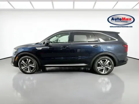 More photos of 2023 Kia Sorento Hybrid SX Prestige at AutoMax Preowned Framingham, MA