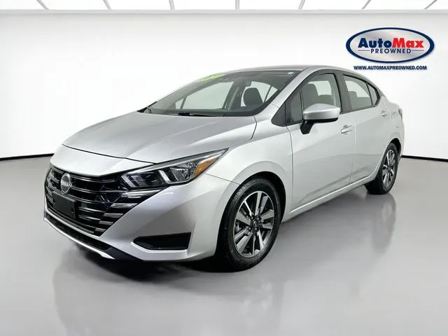 2023 Nissan Versa Sedan SV - Photo 5