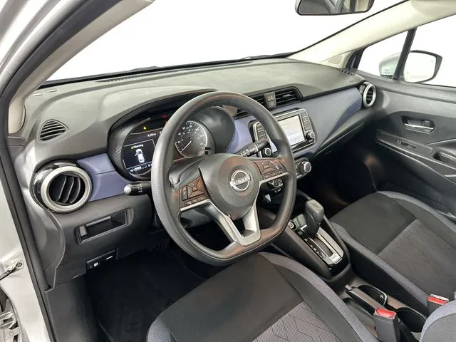 2023 Nissan Versa Sedan SV - Photo 3