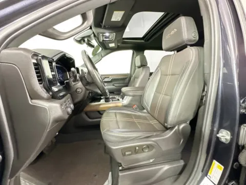 More photos of 2023 Chevrolet Silverado 1500 High Country at AutoMax Preowned Framingham, MA