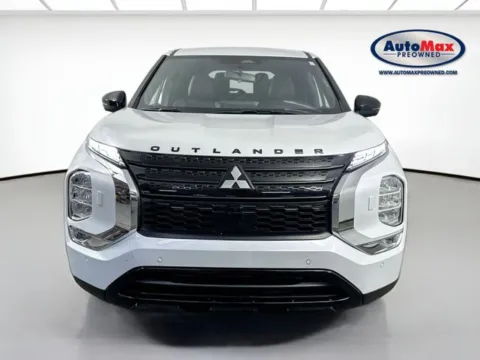 Photos of 2024 Mitsubishi Outlander SE Black Edition w/Pano Roof for sale in Framingham, MA at AutoMax Preowned Framingham