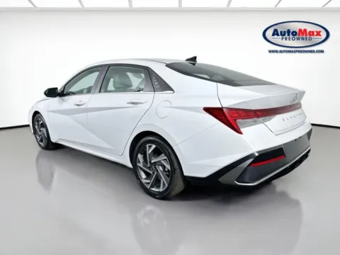 More photos of 2025 Hyundai Elantra Hybrid Limited at AutoMax Preowned Framingham, MA