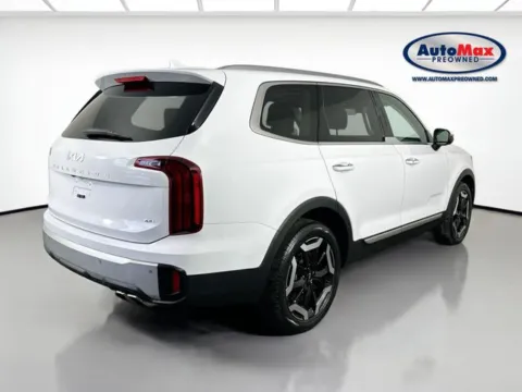 Photos of 2024 Kia Telluride S for sale in Framingham, MA at AutoMax Preowned Framingham