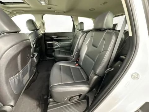 More photos of 2024 Kia Telluride S at AutoMax Preowned Framingham, MA
