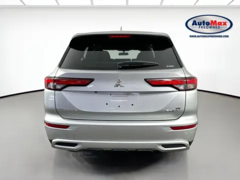 More photos of 2023 Mitsubishi Outlander PHEV SE at AutoMax Preowned Framingham, MA