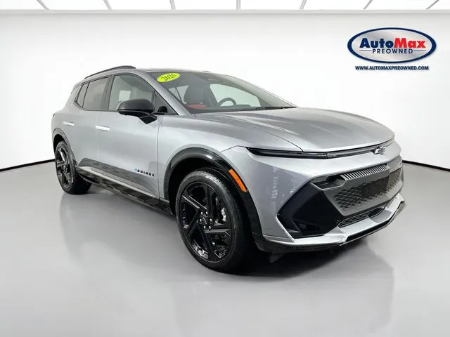 2025 Chevrolet Equinox EV RS eAWD's photo