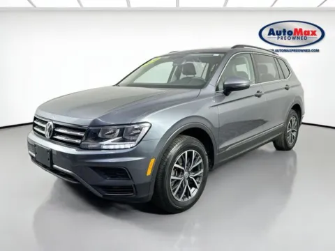 More photos of 2020 Volkswagen Tiguan 2.0T SE at AutoMax Preowned Framingham, MA