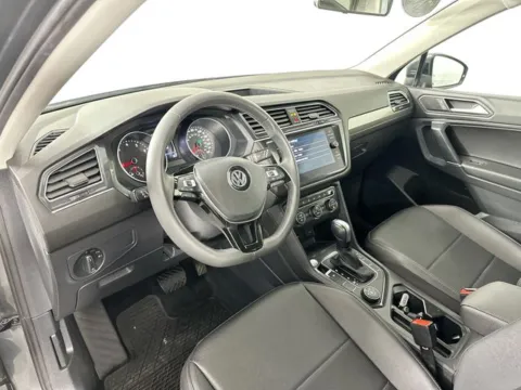 Another view of 2020 Volkswagen Tiguan 2.0T SE for sale in Framingham, MA at AutoMax Preowned Framingham