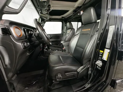 More photos of 2022 Jeep Gladiator Mojave at AutoMax Preowned Framingham, MA
