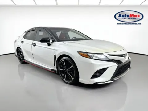 White 2018 Toyota Camry XSE for sale in Framingham, MA