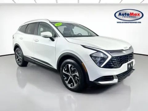 White 2023 Kia Sportage Hybrid EX for sale in Framingham, MA