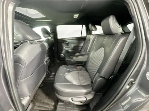 More photos of 2023 Toyota Highlander XSE at AutoMax Preowned Framingham, MA
