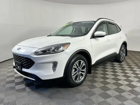 More photos of 2021 Ford Escape Hybrid SEL at AutoMax Preowned Framingham, MA
