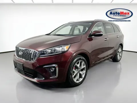 More photos of 2019 Kia Sorento SX at AutoMax Preowned Framingham, MA