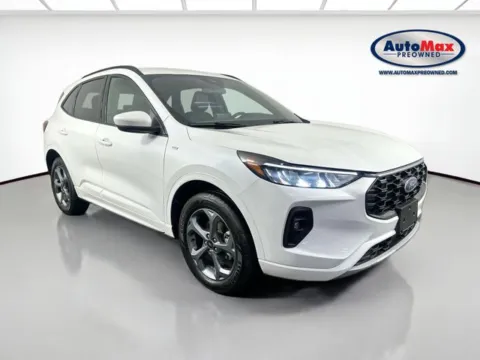 White 2024 Ford Escape Hybrid ST-Line Select for sale in Framingham, MA