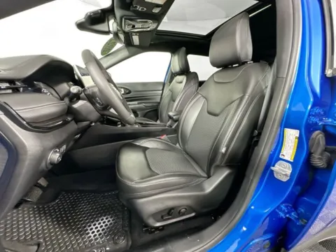 More photos of 2023 Jeep Compass Altitude at AutoMax Preowned Framingham, MA