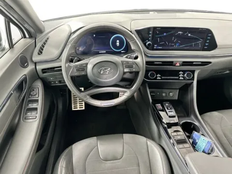 More photos of 2022 Hyundai Sonata N Line at AutoMax Preowned Framingham, MA
