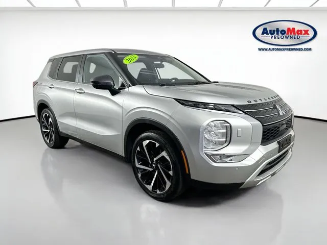 Silver 2022 Mitsubishi Outlander SE for sale in Framingham, MA