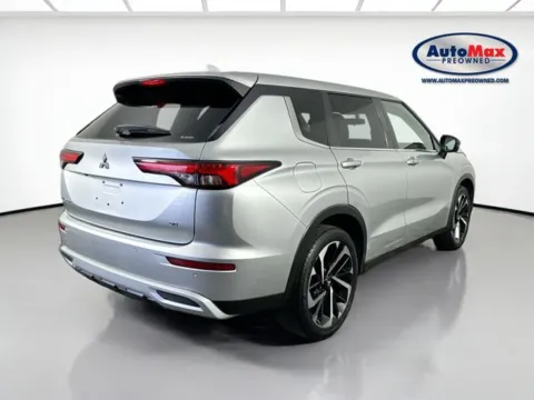 Photos of 2022 Mitsubishi Outlander SE for sale in Framingham, MA at AutoMax Preowned Framingham