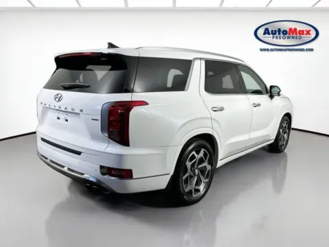 Photos of 2022 Hyundai Palisade Calligraphy for sale in Framingham, MA at AutoMax Preowned Framingham
