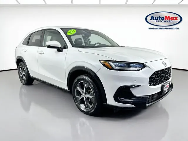 White 2023 Honda HR-V EX-L for sale in Framingham, MA