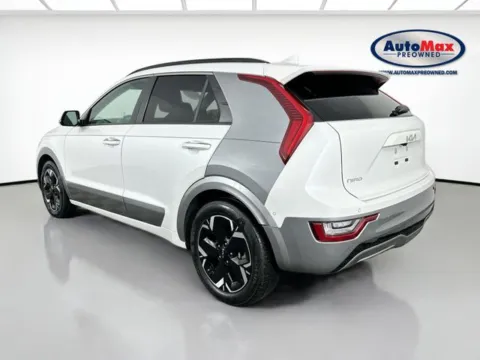 More photos of 2023 Kia Niro EV Wave at AutoMax Preowned Framingham, MA
