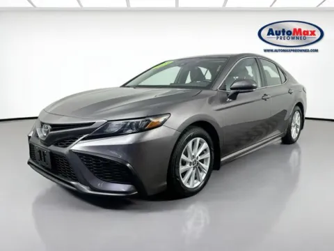 More photos of 2023 Toyota Camry SE at AutoMax Preowned Framingham, MA