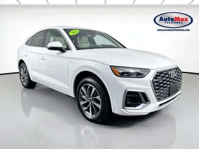 2022 Audi Q5 Sportback 45 Premium's photo