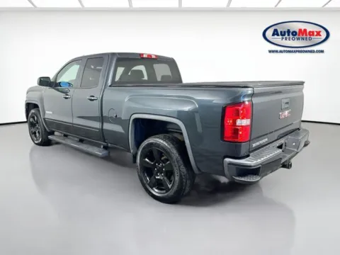 More photos of 2017 GMC Sierra 1500 at AutoMax Preowned Framingham, MA