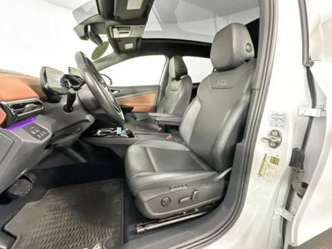 More photos of 2021 Volkswagen ID.4 Pro S at AutoMax Preowned Framingham, MA
