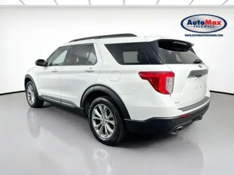 More photos of 2023 Ford Explorer XLT at AutoMax Preowned Framingham, MA